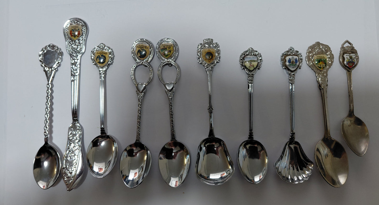 Souvenir Teaspoon & Butter Knife Collection - 9 Crested Spoons Plus 1 Butter Knife