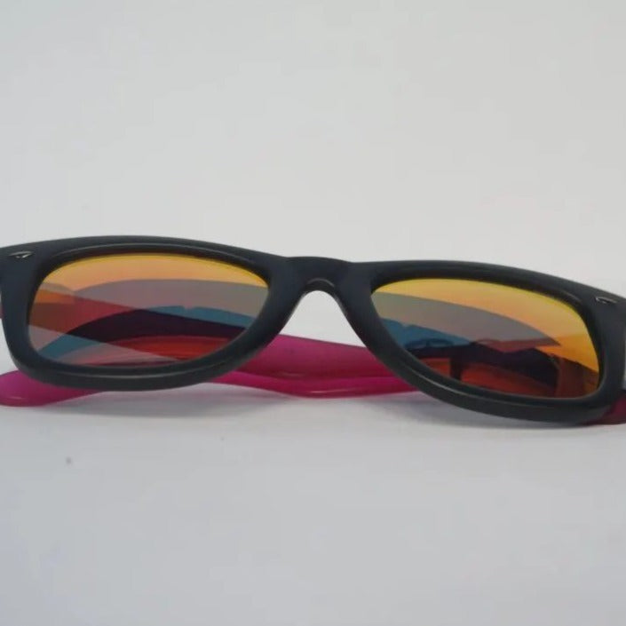 INVU Trendy Sunglasses with Mirror Lenses