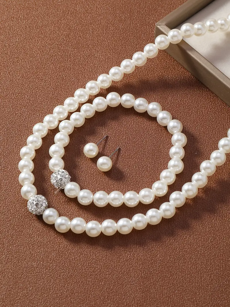Elegant Faux Pearl Jewelry Set
