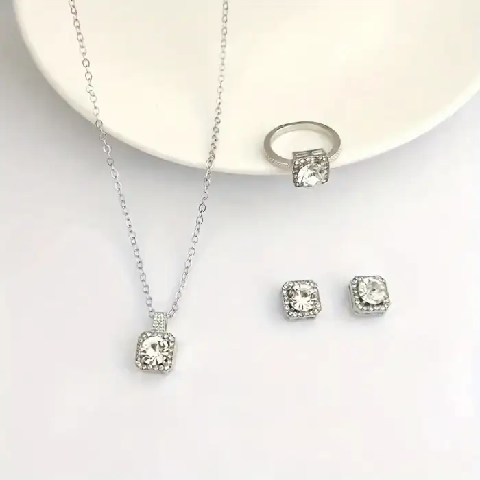 Elegant 4 Piece Jewelry Set