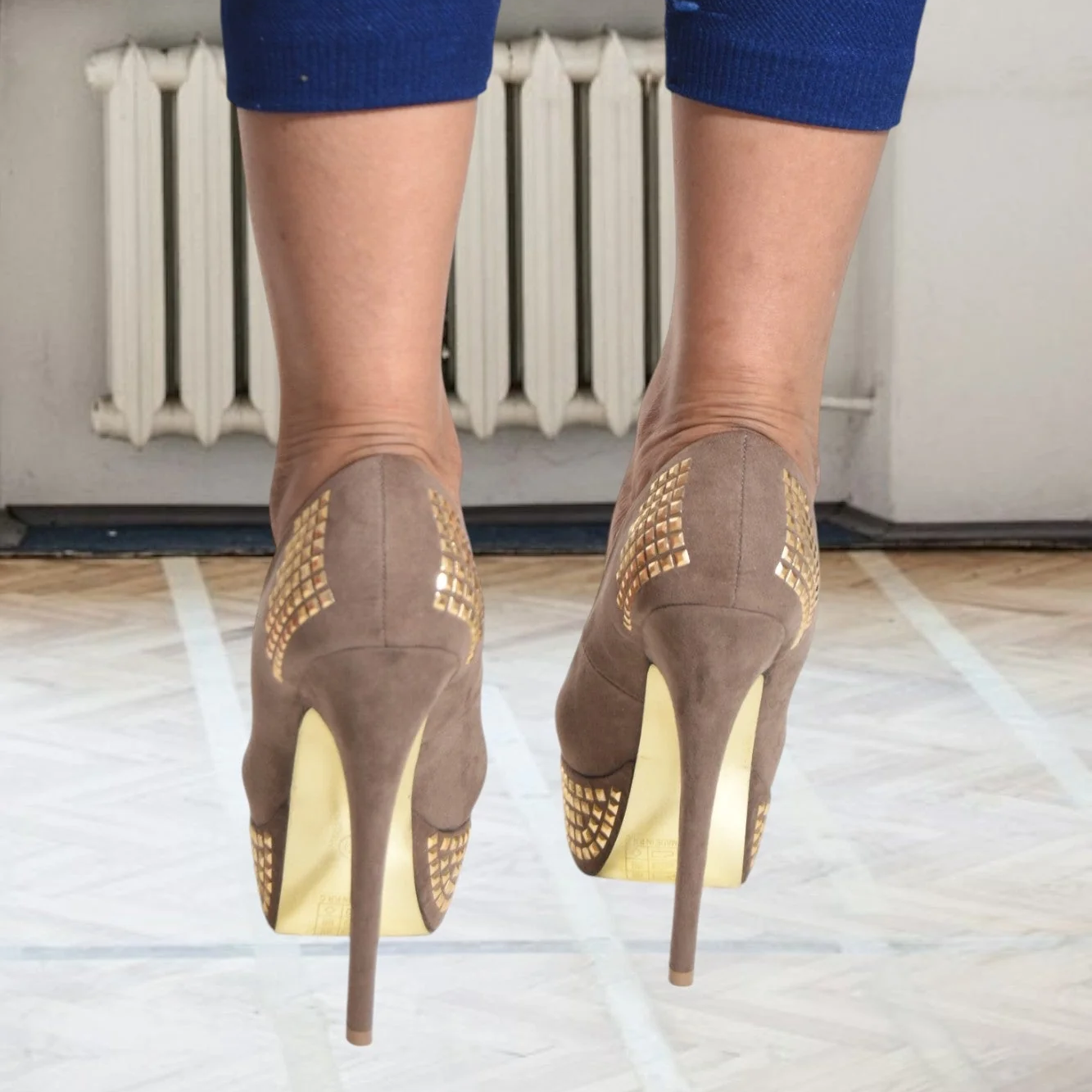 Stunning Brown Diamante Platform High Heel Shoes