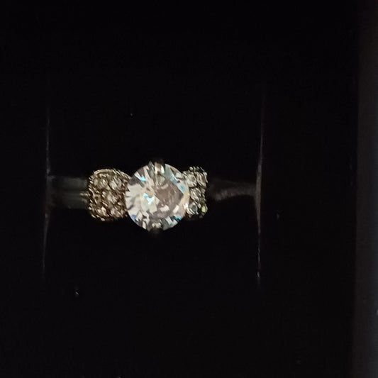 Silver Crystal Ring - Size 7.5