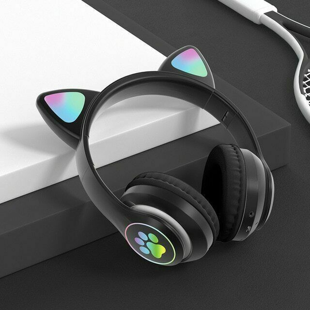 Kids Wireless Cat Ear LED Headphones